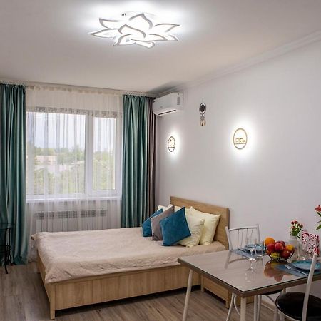 Уютная Студия С Видом На Горы Almaty Eksteriør bilde
